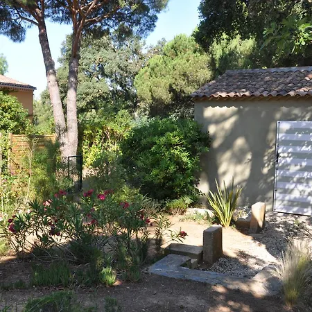 Atelier De La Gallinière Hébergement de vacances *